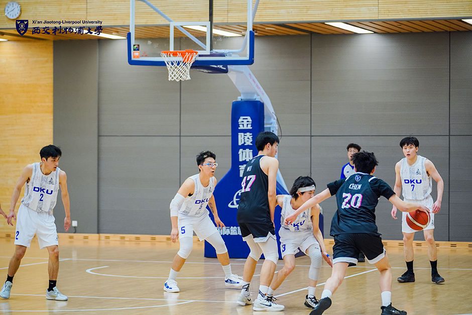 战巴萨独造3球，福布斯：梦想成真，很高兴能打出这样的表现